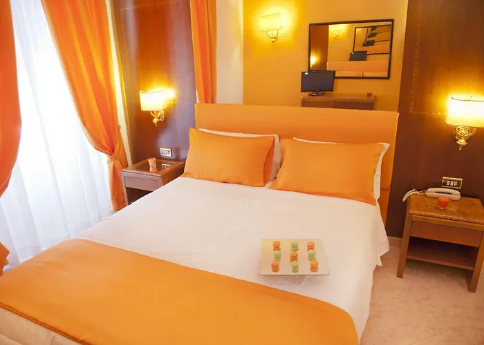Max Hotel 3*
